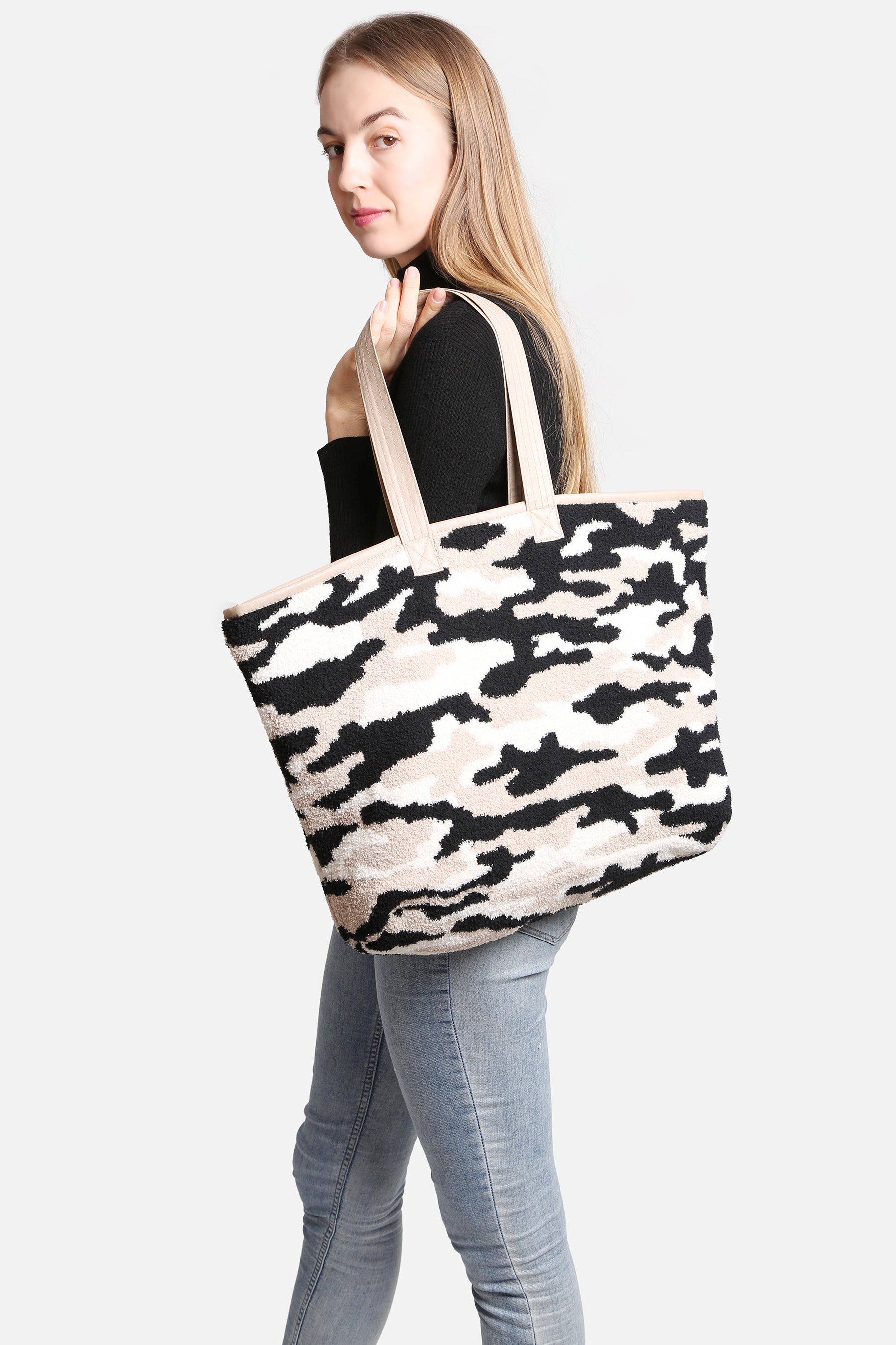 mySundaze Camouflage Microfiber Tote Bag