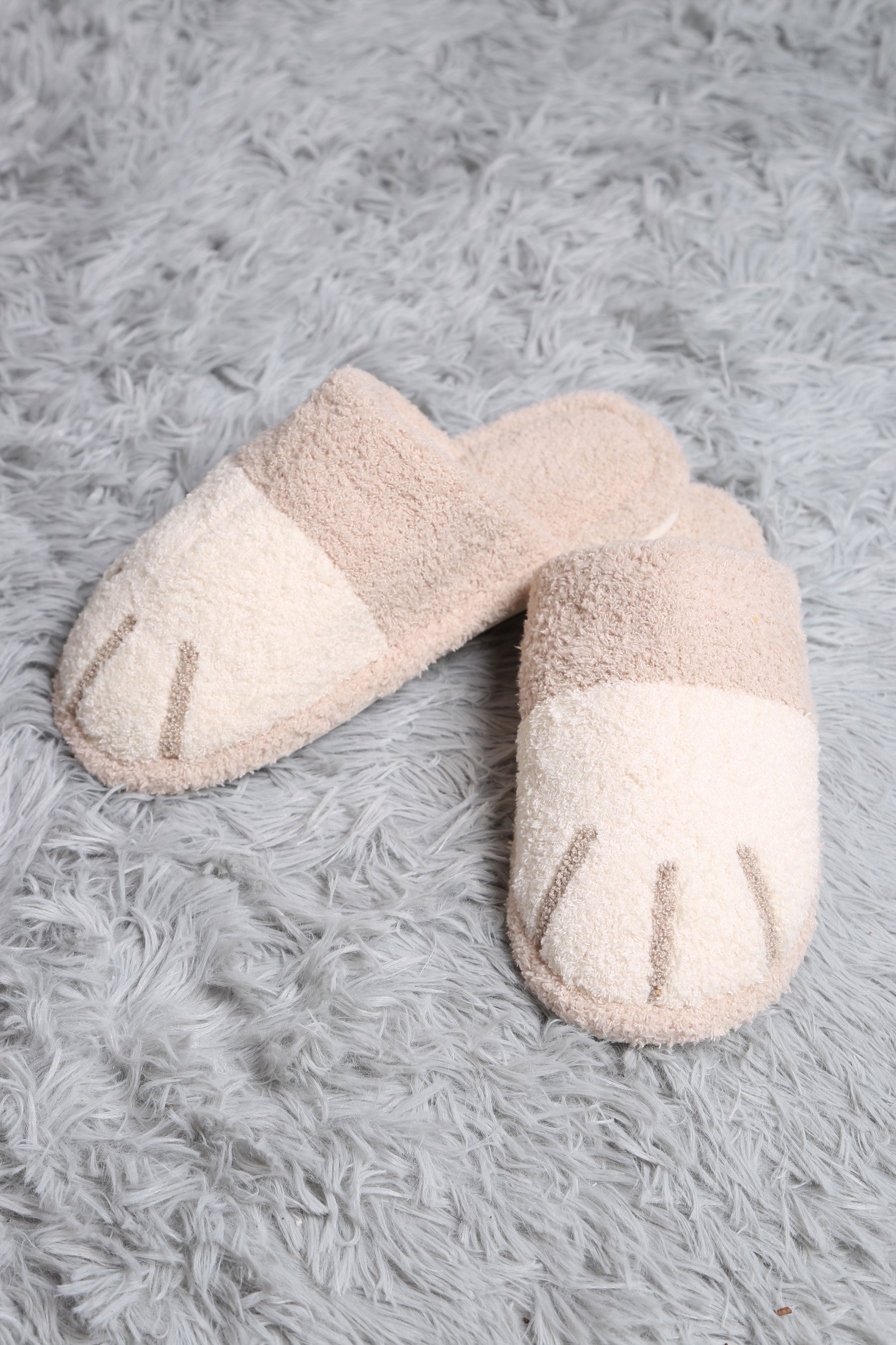 mySundaze Cat Paw Soft Microfiber Slippers