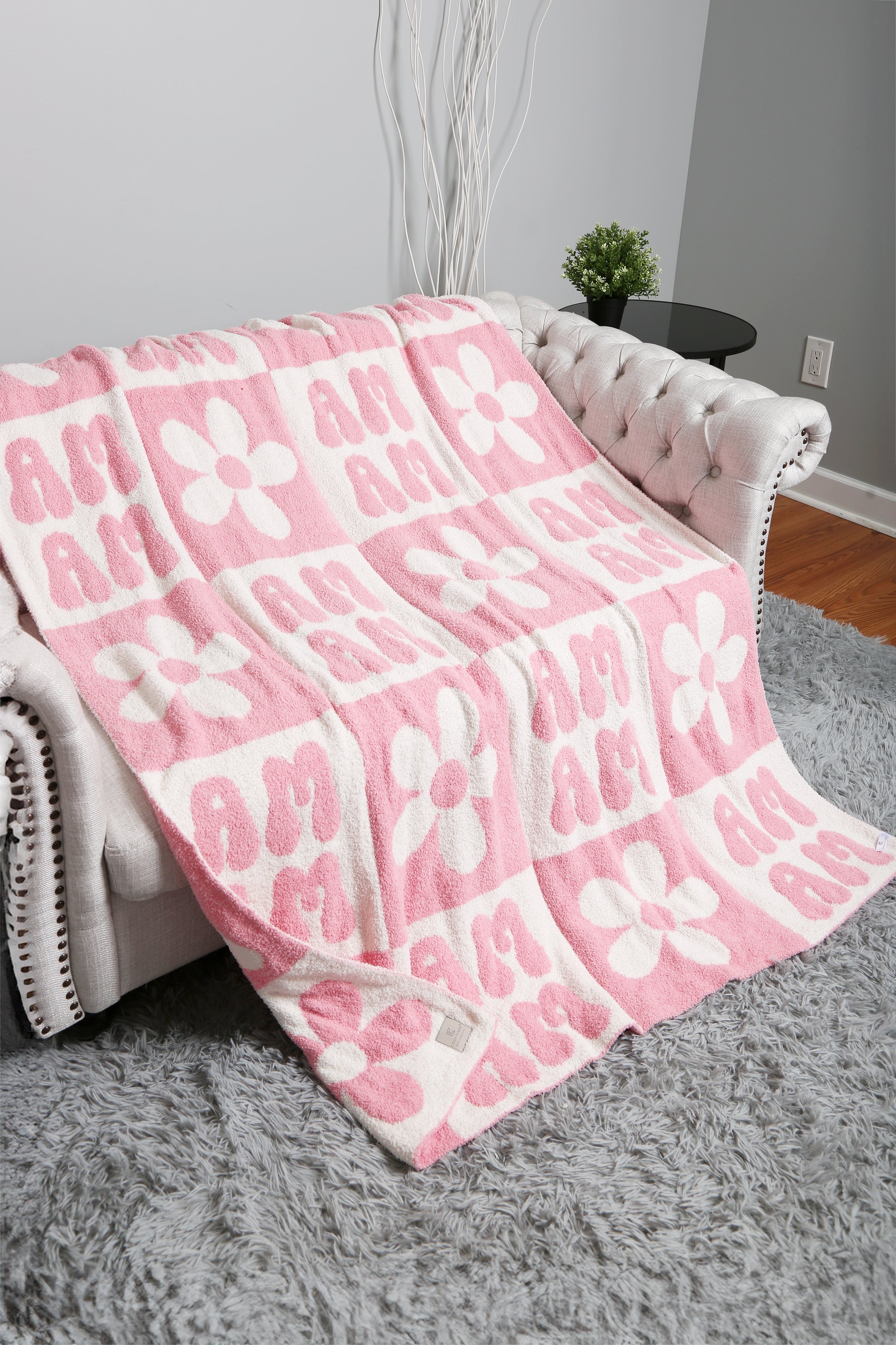 mySundaze Mama Flower Checkered Throw Blanket Soft Microfiber 50x60